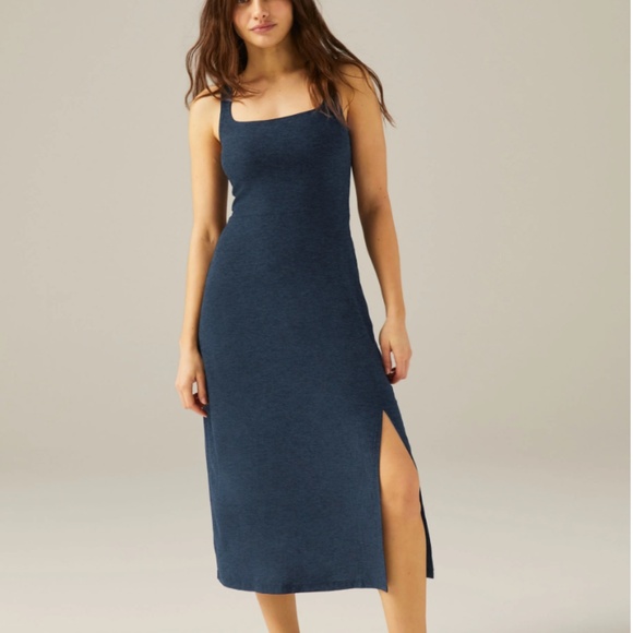 Beyond Yoga Featherweight Square Neck Slit Midi Dress in Nocturnal Navy, Size S - Picture 1 of 6
